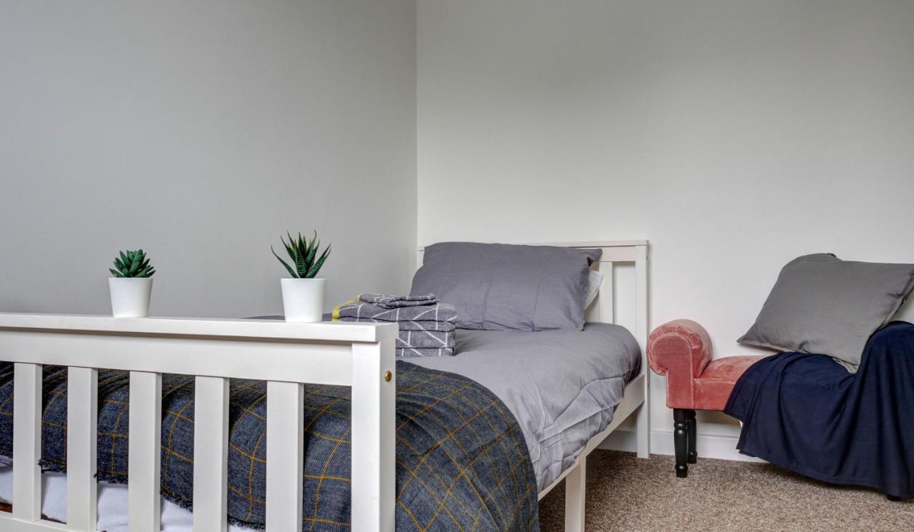 Апартаменты Didcot- Private Flat With Garden & Parking 04 Экстерьер фото